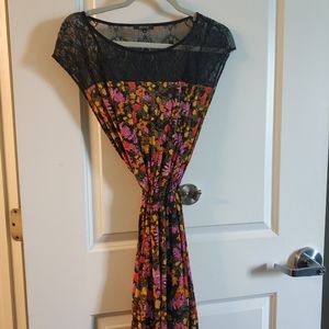 Floral pattern summer dress
